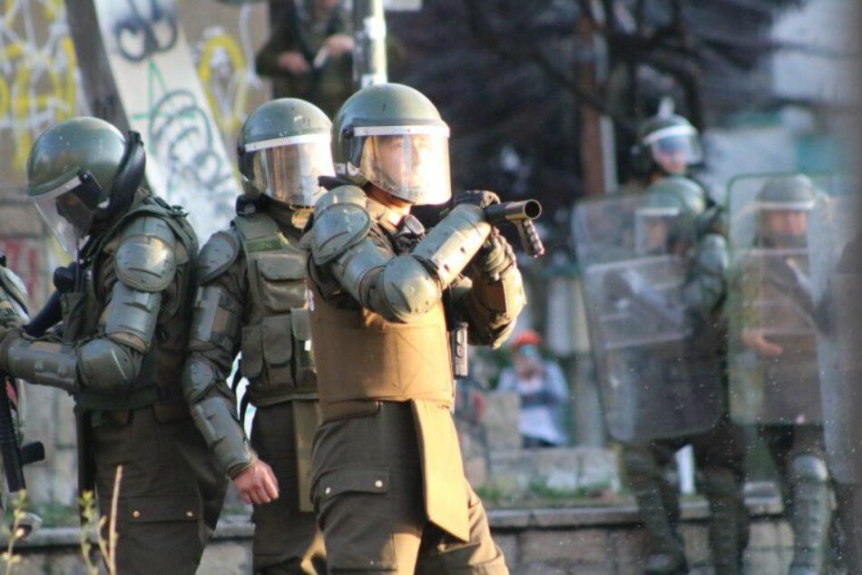 Chile: Un informe revela que los carabineros sabían, desde hace años, las lesiones irreparables que generarían sus escopetas antidisturbios