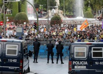 Petición de hasta 6 años de cárcel para los acusados, en la última sesión del juicio por el «Rodea El Congreso» de 2013.