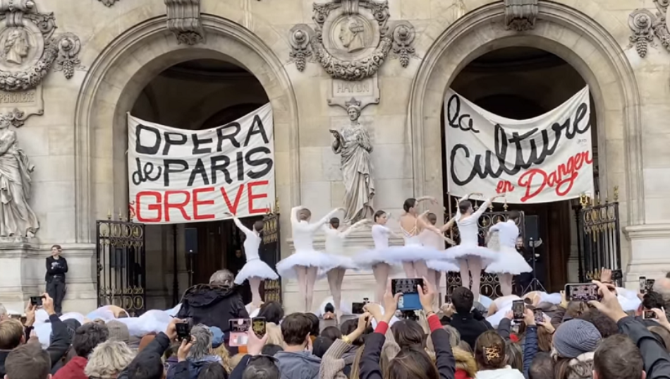 Huelga en Francia: la luminosidad de las bailarinas de la Ópera de París