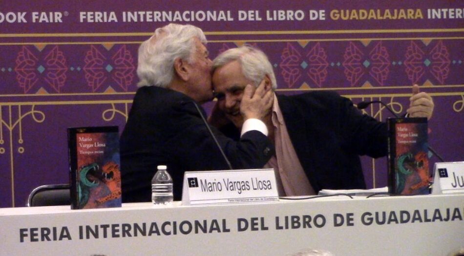 Vargas Llosa proclamado el “nuevo Cervantes” en la FIL de Guadalajara 2019