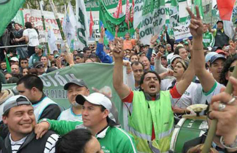 Francia. Paro contra reforma entra en inédita jornada 29: bloquean terminales de autobuses