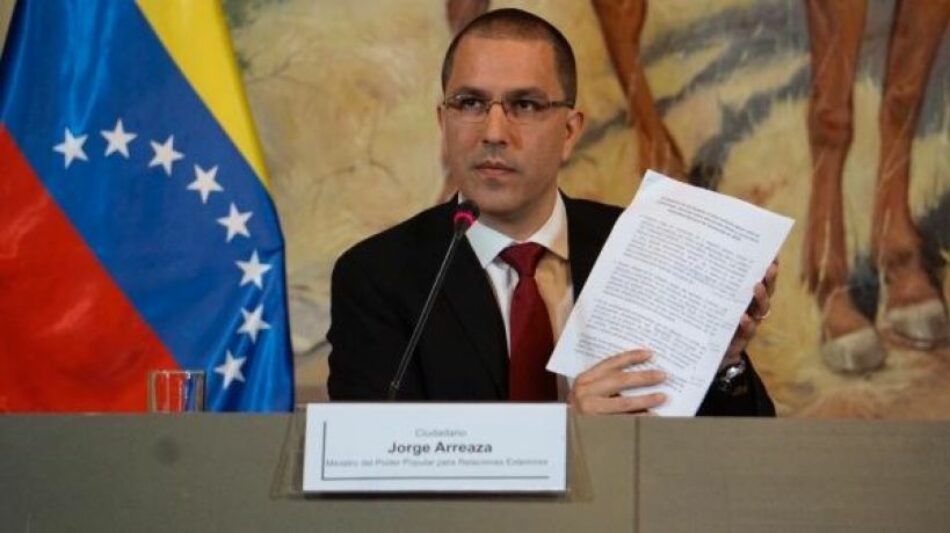 EE.UU. mete mano (otra vez) para salvar a Guaidó