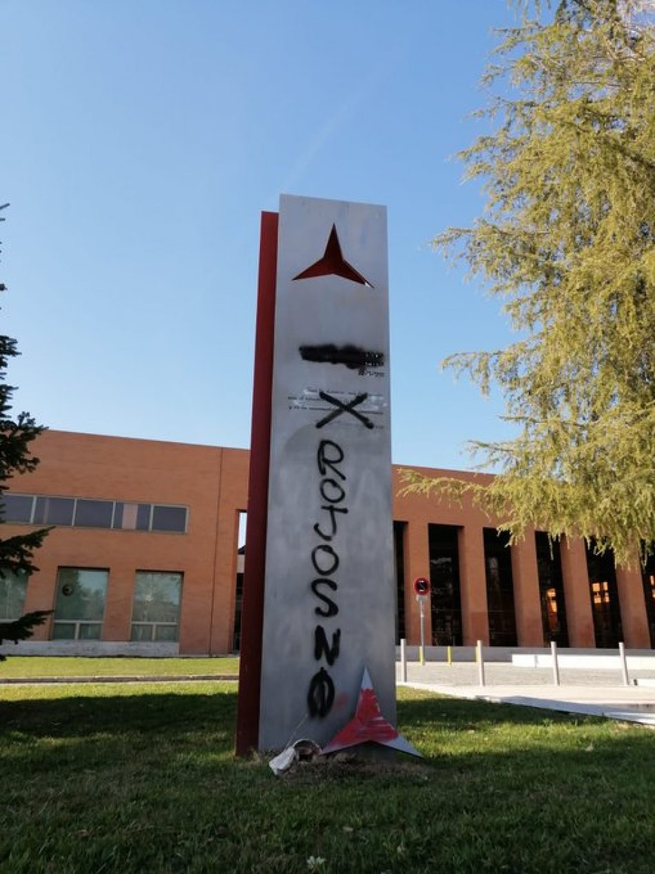 Ataque al monumento a las Brigadas Internacionales de la Ciudad Universitaria de Madrid