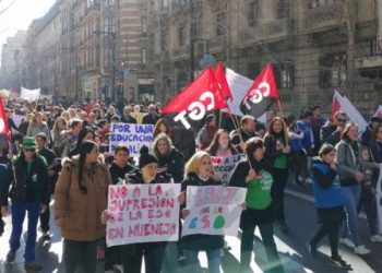 «Los centros educativos públicos andaluces no tienen administrativos suficientes»