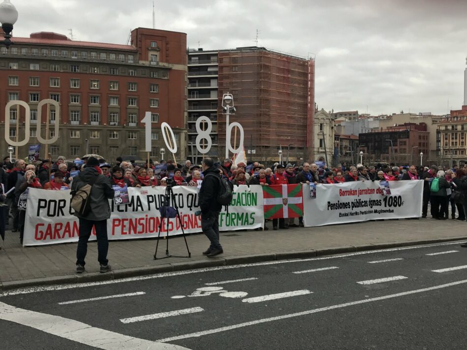 La Confederación Intersindical apoya la huelga general convocada en Euskadi y Navarra el próximo 30 de enero en defensa de un sistema de pensiones público y digno