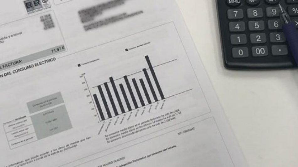 La factura eléctrica acumula una subida del 12% con respecto a 2018, el año que Sánchez promete igualar