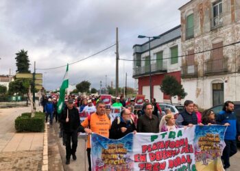 La Consejera de Fomento de la Junta de Andalucía convoca a la Plataforma en Defensa del Tren Rural andaluz (PTRA)