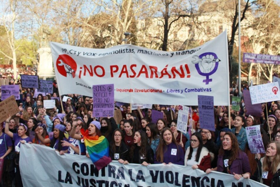 Sindicato de Estudiantes: «¡Ni un paso atrás en los derechos de las mujeres y la juventud!  ¡La educación franquista, machista, homófoba y racista no pasará!»