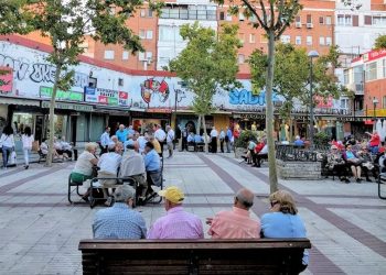 “¡Toda Alcalá ahora!” La Asociación Vecinal de Quintana (Madrid) reclama un plan de renovación integral de la calle y no solo parches