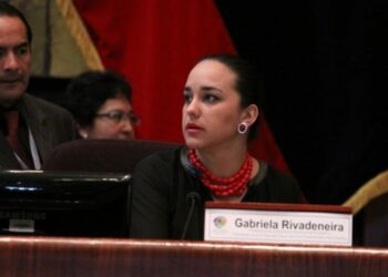 México dio asilo a cuatro asambleístas ecuatorianos