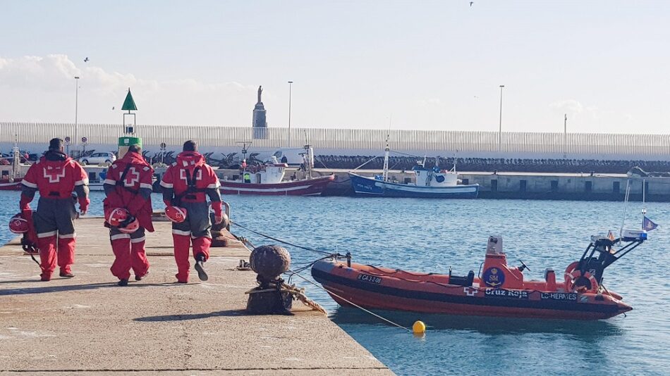 La búsqueda de los seis marineros desaparecidos en aguas de Marruecos  continúa sin novedades