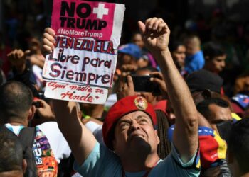 82 % de venezolanos rechaza medidas coercitivas de EEUU según sondeo