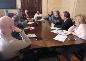 Adelante Sevilla denuncia “el oscurantismo y la falta de diálogo” del gobierno municipal en el Área de Recursos Humanos