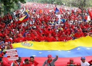 Venezolanos conmemoran un nuevo aniversario del Día de la Dignidad Nacional