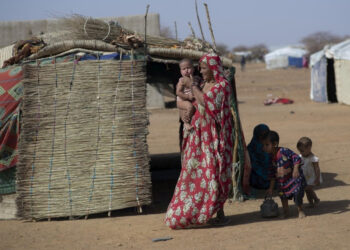 La violencia en Burkina Faso fuerza el retorno de los refugiados malienses