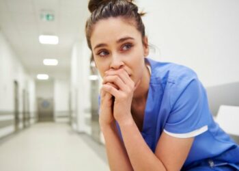 SATSE Madrid reclama ayuda psicológica para las enfermeras y enfermeros de la CAM