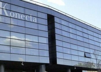 La Consejería de Economía, Empleo y Competitividad de Madrid cierra Konecta BTO por el coronavirus, pero la empresa sigue abierta porque el técnico “se ha ido casa”