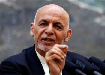 El presidente de afganistan Ghani rechaza el compromiso de liberación de 5000 presos suscrito en el acuerdo de paz