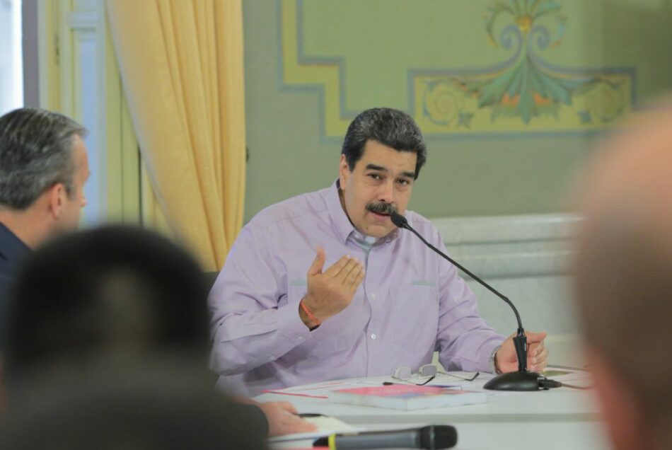 Maduro califica como un exabrupto de EEUU acusarlo de narcotraficante