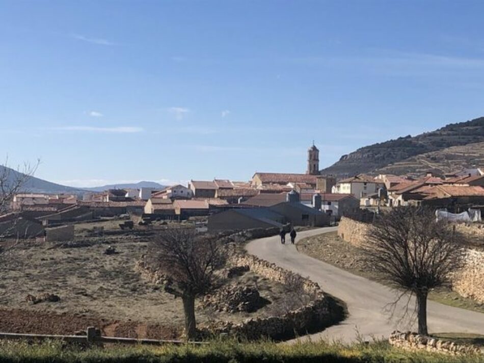 Compromís exige al gobierno medidas para sostener las farmacias del mundo rural con viabilidad económica comprometida