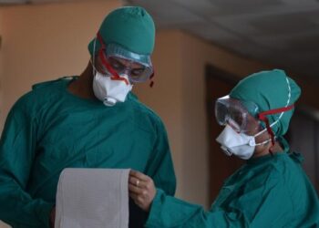 Vamos con el espíritu de cooperar: La Brigada Médica cubana llega a Italia