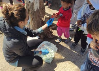 «Emergencia en Grecia. El virus del olvido se une al de COVID19 para quienes buscan refugio»