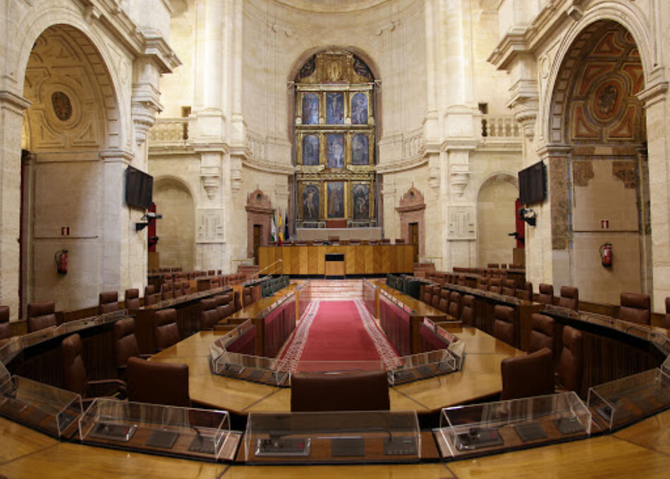 Adelante Andalucía pide a Moreno Bonilla que de la cara en el Parlamento y  explique su gestión de la crisis del coronavirus