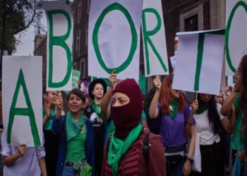 Calculan tres millones de abortos inseguros por contingencia en México