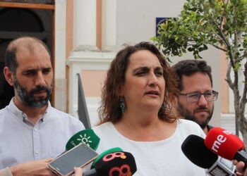 Adelante pide que Junta y Ayuntamiento habiliten espacios para acoger a los migrantes afectados por el incendio de Palos