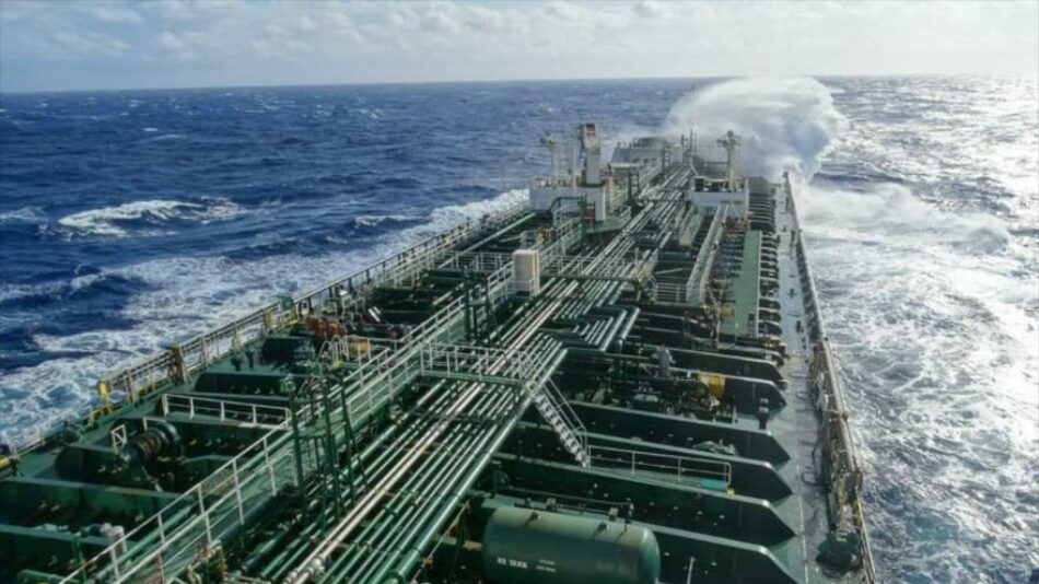 Tercer petrolero iraní entra en aguas venezolanas