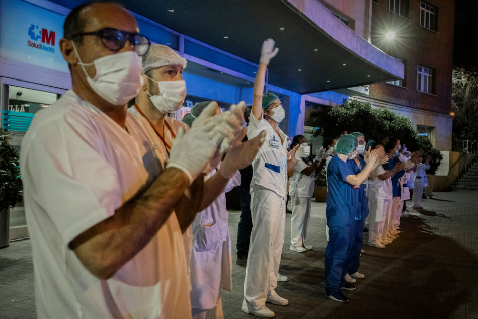 Coordinadora Estatal de Mareas Blancas: «Los aplausos a las 20h. continúan»