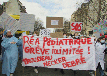 Profesionales de la salud vuelven en Francia a las calles por mejoras