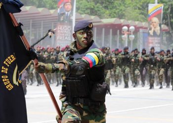 Se calienta la frontera: así va la guerra de Venezuela contra paramilitares de Colombia