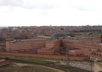 CGT tilda de bochornoso que el PSOE, con miles de militantes en cunetas, deniegue a una plataforma vecinal recuperar la memoria de la antigua cárcel de Carabanchel