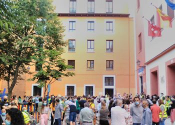 Podemos Madrid defiende la función social de las redes de apoyo frente a la política persecutoria de Almeida