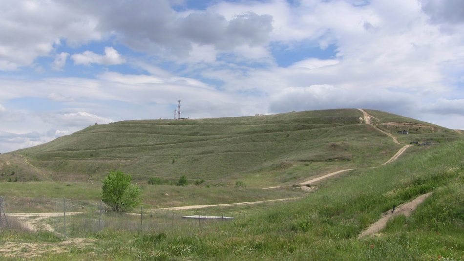 Colectivos ecologistas piden respeto a los valores botánicos, geológicos y culturales del Cerro Almodóvar