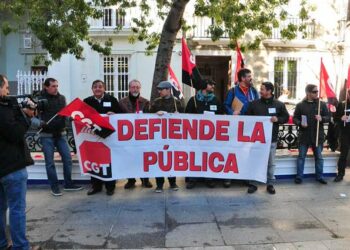 CGT se suma junto con otros colectivos y organizaciones a la campaña «Emergencia educativa»