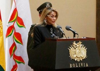 Juez de Tribunal Constitucional de Bolivia declara ilegal la presidencia de facto de Añez