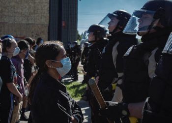 Una rebelión de clase: Keeanga-Yamahtta Taylor explica cómo el racismo y el terrorismo racial alimentaron la ira a nivel nacional