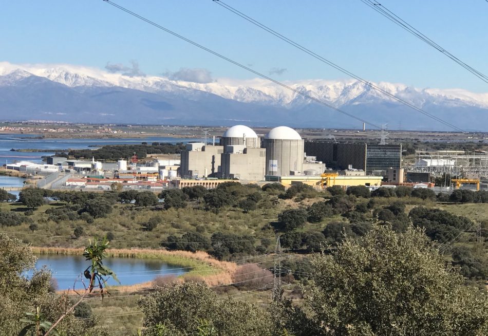 CGT exige al Gobierno el cierre de la central nuclear de Almaraz cuando están a punto de cumplirse los 40 años de vida útil de sus reactores