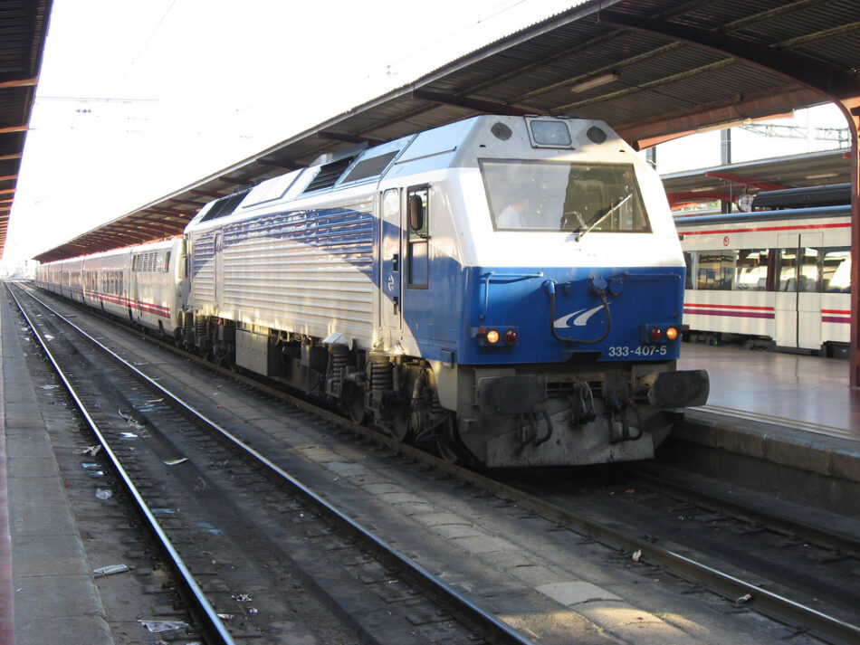 El sindicato CGT llama a la movilización contra el cierre de la línea de cercanías Murcia-Águilas y a luchar por un ferrocarril público, social y sostenible en la manifestación del próximo 25 de septiembre