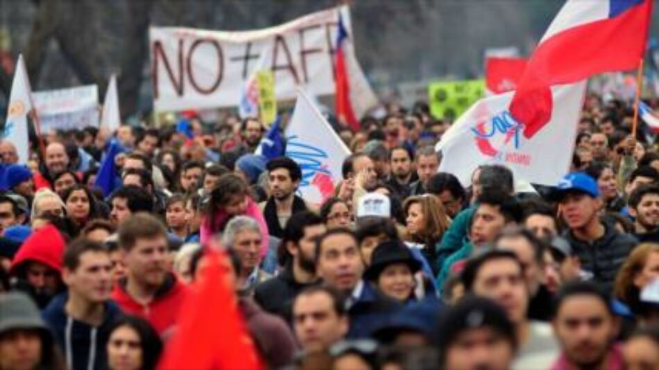 “Contundente éxito de protestas” antigubernamentales en Chile