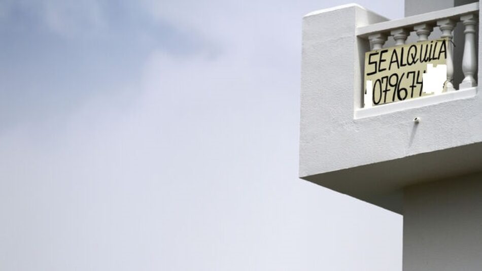 Adelante insta a las grandes ciudades andaluzas a implantar medidas de regulación de pisos turísticos para contener el precio de los alquileres
