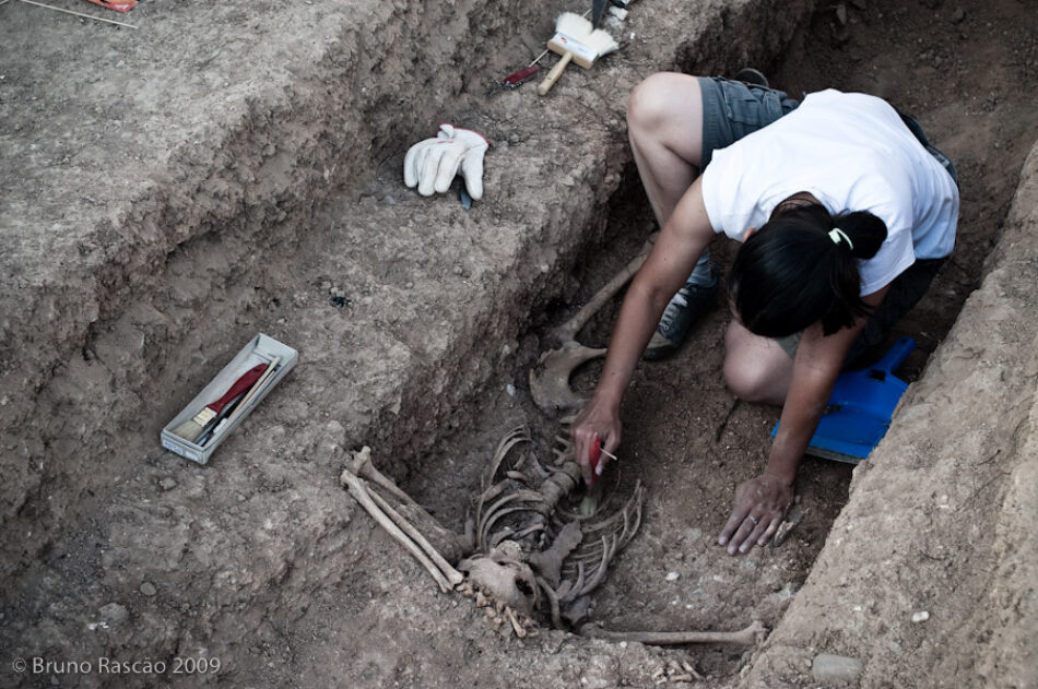 Adelante reprocha a Junta la paralización de Ley de Memoria y recuerda las aún 45.000 víctimas en 708 fosas localizadas