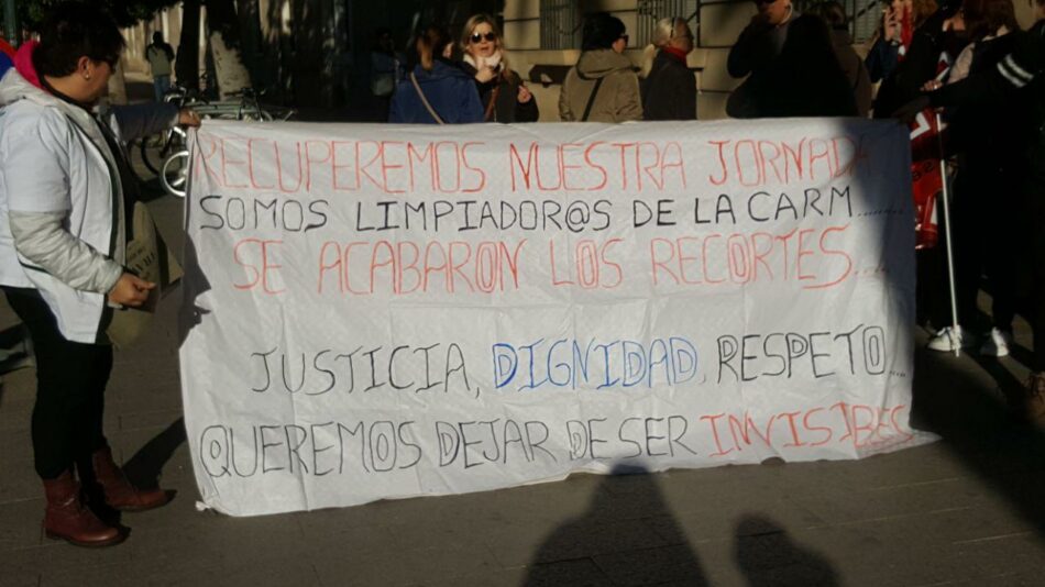 La Plataforma en defensa de las trabajadoras y trabajadores de la limpieza, edificios y locales en la Región de Murcia convoca concentración en reivindicación de un contrato digno