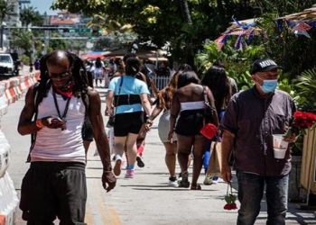 EE.UU. sobrepasa los 3.4 millones de contagios de la Covid-19