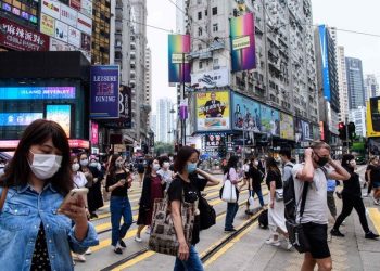 Hong Kong registra el mayor pico de nuevos casos de covid-19 desde que comenzó la pandemia