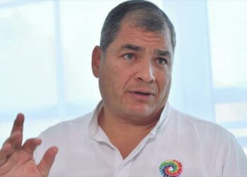 Juez electoral anula suspensión de partido de Rafael Correa