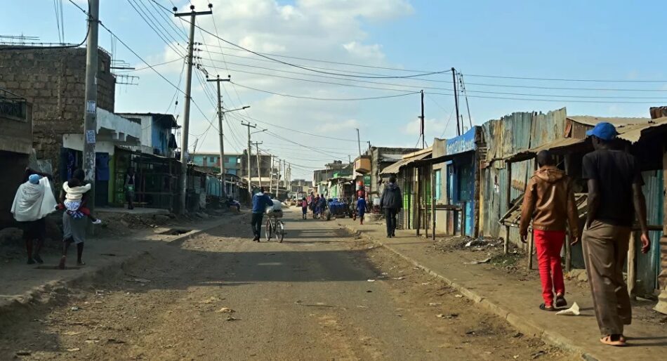 Investigadores del Banco Mundial cortan el agua de un barrio vulnerable para ver cómo reacciona su población