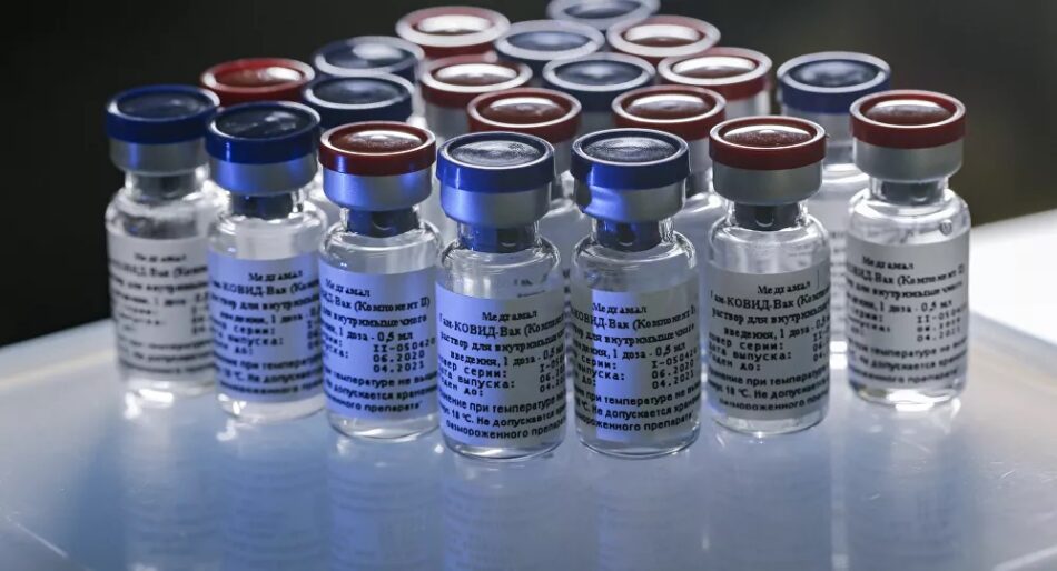 La vacuna rusa contra el COVID-19 arruina el negocio a las grandes farmacéuticas